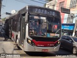 Viação Metrópole Paulista - Zona Sul 7 3979 na cidade de São Paulo, São Paulo, Brasil, por Rafael Lopes de Oliveira. Número da foto: #12376510.