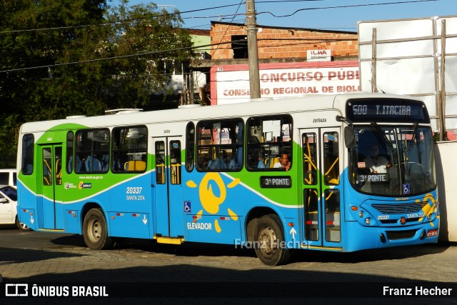Santa Zita Transportes Coletivos 20337 na cidade de Vila Velha, Espírito Santo, Brasil, por Franz Hecher. Número da foto: #12424545.