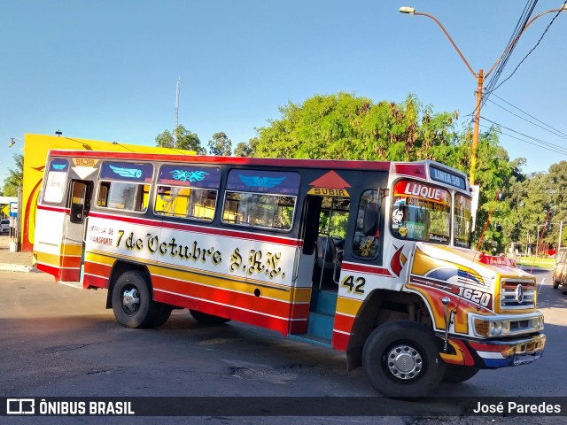 7 de Octubre - Linea 59 42 na cidade de Luque, Central, Paraguai, por José Paredes. Número da foto: #12425098.