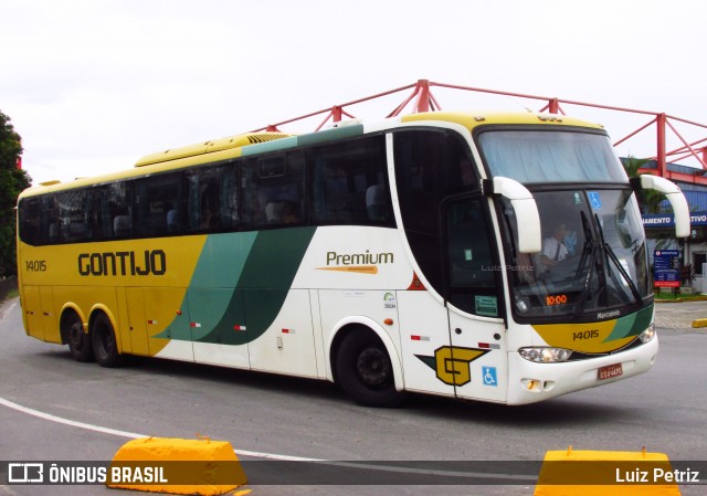 Empresa Gontijo de Transportes 14015 na cidade de Resende, Rio de Janeiro, Brasil, por Luiz Petriz. Número da foto: #12427429.