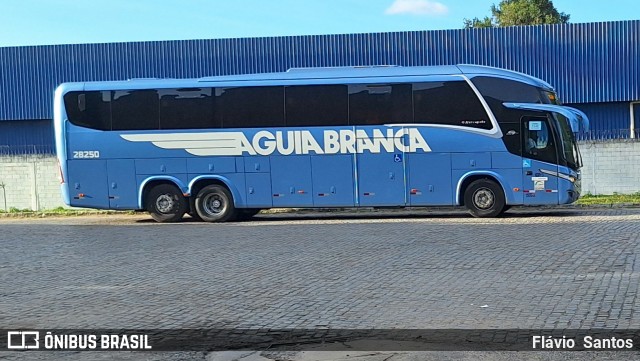 Viação Águia Branca 28250 na cidade de Cruz das Almas, Bahia, Brasil, por Flávio  Santos. Número da foto: #12426643.