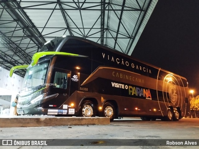 Viação Garcia 86088 na cidade de Paranavaí, Paraná, Brasil, por Robson Alves. Número da foto: #12427529.