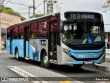 Viação Saens Peña São José dos Campos 1202 na cidade de São José dos Campos, São Paulo, Brasil, por Alex Alves. Número da foto: #:id.