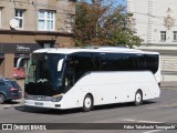 White Trans 6AE8359 na cidade de Prague, Prague, Prague (Hlavní mesto Praha), República Checa, por Fábio Takahashi Tanniguchi. Número da foto: #12427224.