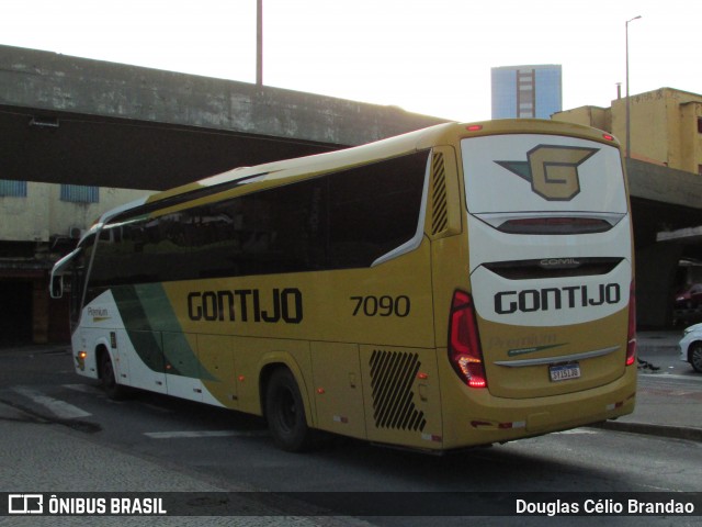 Empresa Gontijo de Transportes 7090 na cidade de Belo Horizonte, Minas Gerais, Brasil, por Douglas Célio Brandao. Número da foto: #12430476.