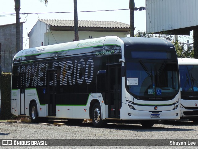 Marcopolo 7142 na cidade de Porto Alegre, Rio Grande do Sul, Brasil, por Shayan Lee. Número da foto: #12429801.