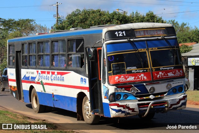 Toledo Cañada - Linea 121 09 na cidade de Capiatá, Central, Paraguai, por José Paredes. Número da foto: #12430731.