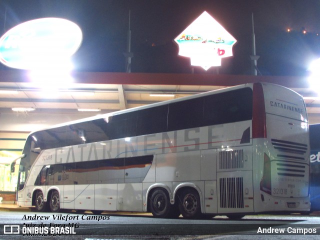 Auto Viação Catarinense 321318 na cidade de Juiz de Fora, Minas Gerais, Brasil, por Andrew Campos. Número da foto: #12432033.