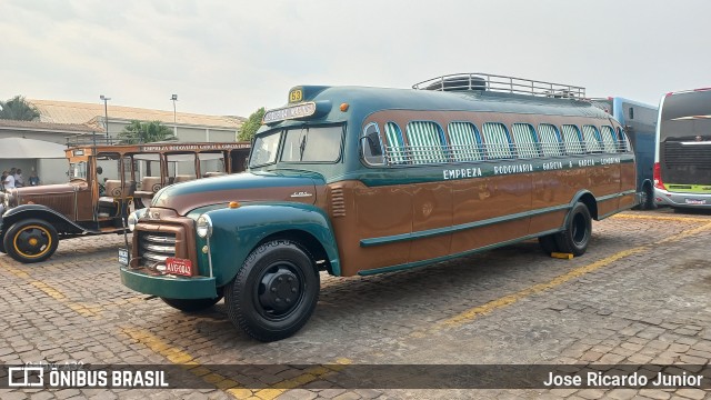 Viação Garcia 53 na cidade de Londrina, Paraná, Brasil, por Jose Ricardo Junior. Número da foto: #12431313.