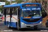 3 de Febrero S.A. - Línea 454 45 na cidade de Capiatá, Central, Paraguai, por José Paredes. Número da foto: #12430821.