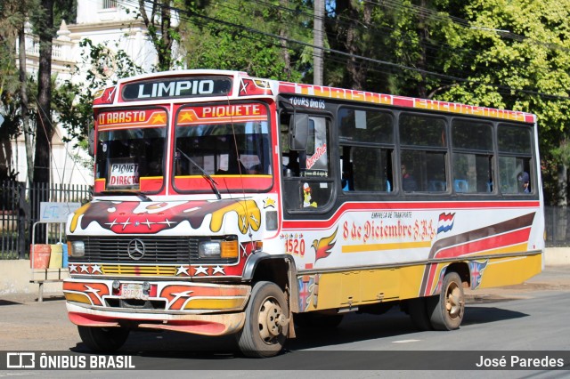 Linea 8 - 8 de Diciembre 1520 na cidade de Limpio, Central, Paraguai, por José Paredes. Número da foto: #12433528.