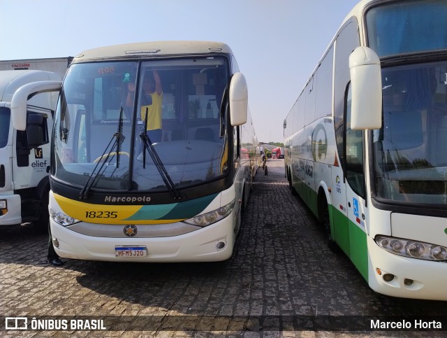 Empresa Gontijo de Transportes 18235 na cidade de Ribeirão Preto, São Paulo, Brasil, por Marcelo Horta. Número da foto: #12438699.