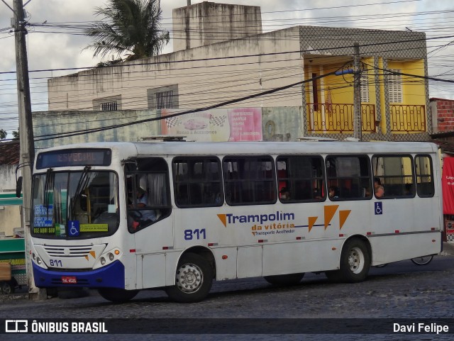 Trampolim da Vitória 811 na cidade de Macaíba, Rio Grande do Norte, Brasil, por Davi Felipe. Número da foto: #12436797.