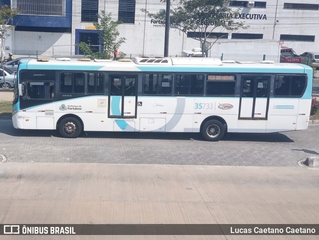 Rota Sol > Vega Transporte Urbano 35733 na cidade de Fortaleza, Ceará, Brasil, por Lucas Caetano. Número da foto: #12439252.