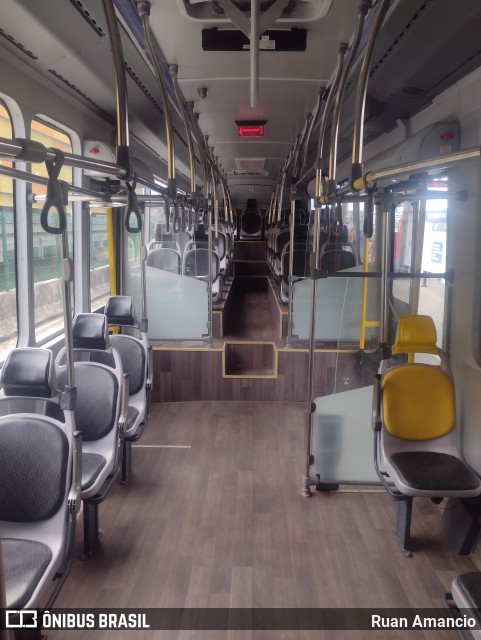 BRT Salvador 42011 na cidade de Salvador, Bahia, Brasil, por Ruan Amancio. Número da foto: #12439328.