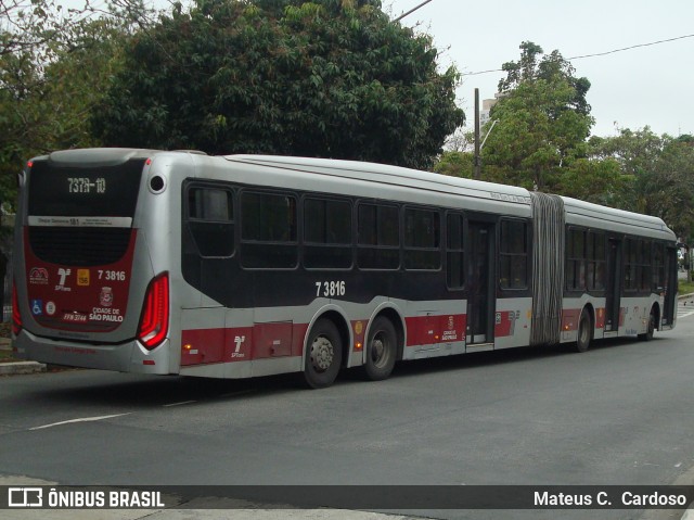 Viação Metrópole Paulista - Zona Sul 7 3816 na cidade de São Paulo, São Paulo, Brasil, por Mateus C.  Cardoso. Número da foto: #12441192.