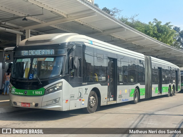 Viação Santa Brígida 1 1093 na cidade de São Paulo, São Paulo, Brasil, por Matheus Neri dos Santos. Número da foto: #12442801.