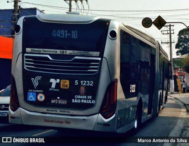 Via Sudeste Transportes S.A. 5 1232 na cidade de São Paulo, São Paulo, Brasil, por Marco Antonio da Silva. Número da foto: #12444875.