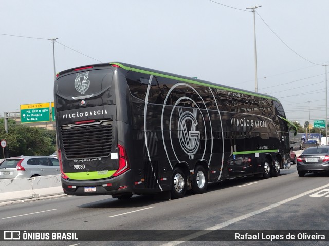 Viação Garcia 98030 na cidade de São Paulo, São Paulo, Brasil, por Rafael Lopes de Oliveira. Número da foto: #12442758.