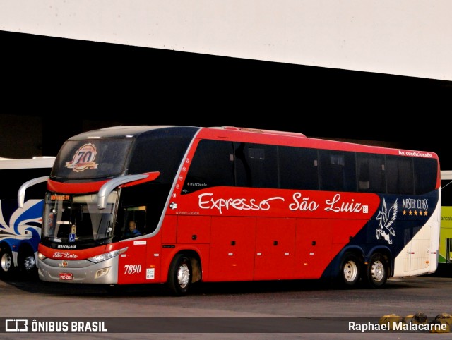 Expresso São Luiz 7890 na cidade de Goiânia, Goiás, Brasil, por Raphael Malacarne. Número da foto: #12443619.