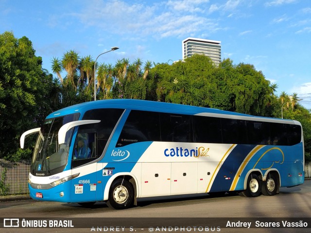 Cattani Sul Transportes e Turismo 41666 na cidade de Curitiba, Paraná, Brasil, por Andrey  Soares Vassão. Número da foto: #12444866.