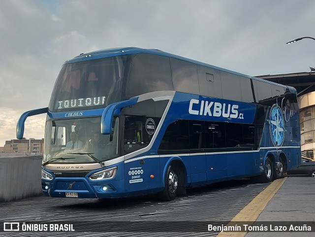 Cikbus KVKZ68 na cidade de Estación Central, Santiago, Metropolitana de Santiago, Chile, por Benjamín Tomás Lazo Acuña. Número da foto: #12445135.
