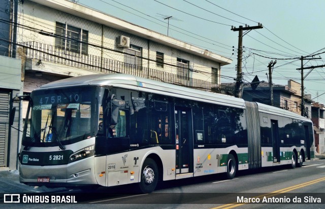 Via Sudeste Transportes S.A. 5 2821 na cidade de São Paulo, São Paulo, Brasil, por Marco Antonio da Silva. Número da foto: #12444888.