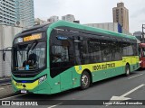 Expresso Azul JB304 na cidade de Curitiba, Paraná, Brasil, por Lucas Adriano Bernardino. Número da foto: #12443142.