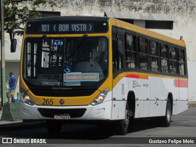 Empresa Metropolitana 265 na cidade de Recife, Pernambuco, Brasil, por Gustavo Felipe Melo. Número da foto: #12446674.