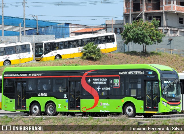 Express Transportes Urbanos Ltda 4 8928 na cidade de Guarulhos, São Paulo, Brasil, por Luciano Ferreira da Silva. Número da foto: #12447954.