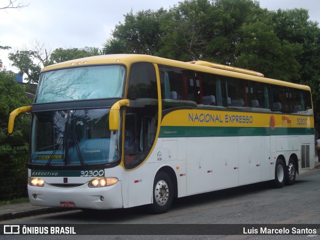 Nacional Expresso 32300 na cidade de Curitiba, Paraná, Brasil, por Luis Marcelo Santos. Número da foto: #12447230.