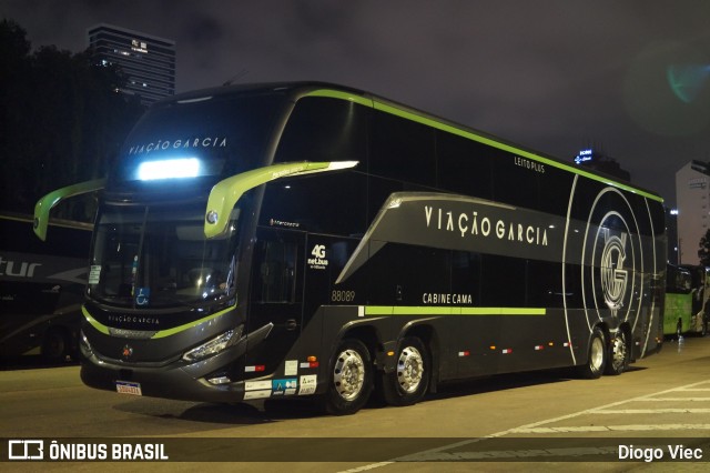 Viação Garcia 88089 na cidade de Curitiba, Paraná, Brasil, por Diogo Viec. Número da foto: #12445407.
