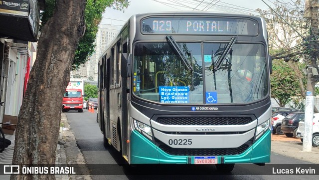 Auto Viação Urubupungá 00225 na cidade de Osasco, São Paulo, Brasil, por Lucas Kevin. Número da foto: #12445488.