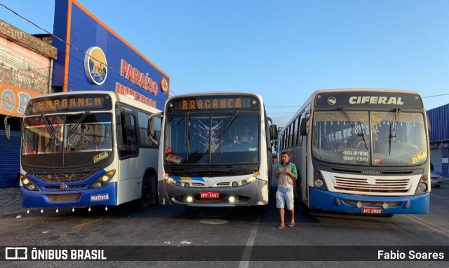 Ônibus Particulares 487 na cidade de Bragança, Pará, Brasil, por Fabio Soares. Número da foto: #12446702.