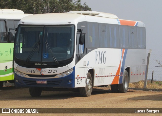 VMG - Viação Minas Gerais 2327 na cidade de Araxá, Minas Gerais, Brasil, por Lucas Borges . Número da foto: #12446367.
