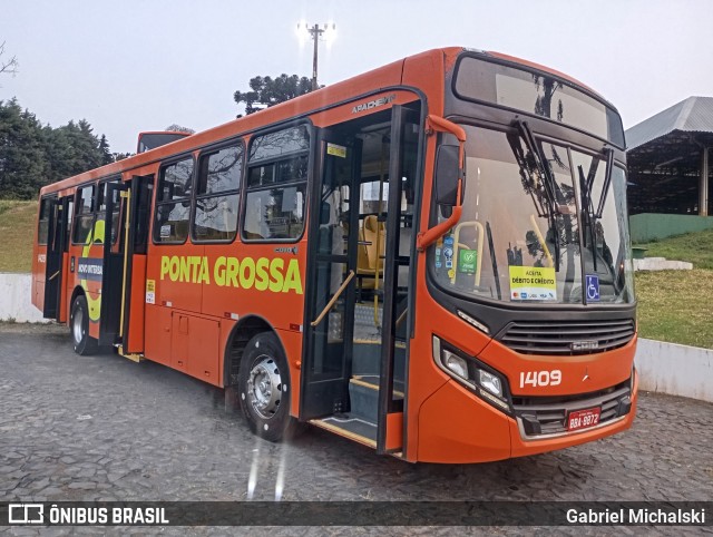 VCG - Viação Campos Gerais 1409 na cidade de Ponta Grossa, Paraná, Brasil, por Gabriel Michalski. Número da foto: #12447984.