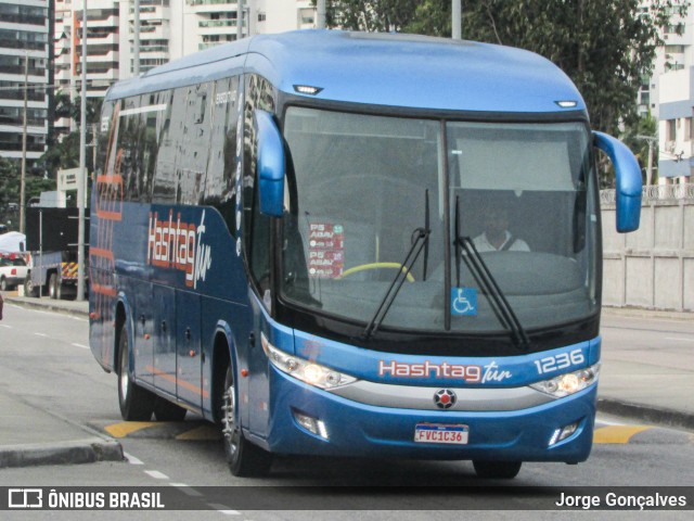Hashtag Tur 1236 na cidade de Rio de Janeiro, Rio de Janeiro, Brasil, por Jorge Gonçalves. Número da foto: #12445817.