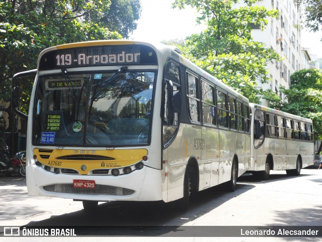 Transportes São Silvestre A37681 na cidade de Rio de Janeiro, Rio de Janeiro, Brasil, por Leonardo Alecsander. Número da foto: #12380579.