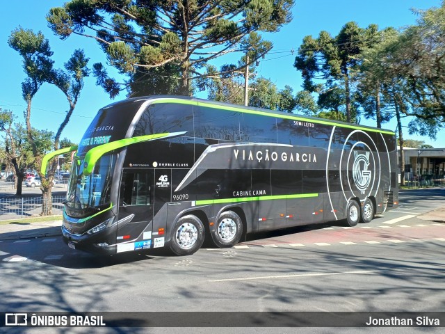 Viação Garcia 96090 na cidade de Curitiba, Paraná, Brasil, por Jonathan Silva. Número da foto: #12378988.