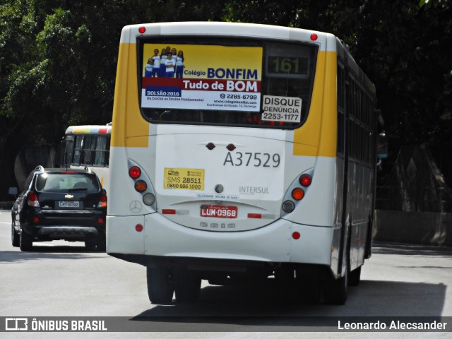 Transportes São Silvestre A37529 na cidade de Rio de Janeiro, Rio de Janeiro, Brasil, por Leonardo Alecsander. Número da foto: #12380478.
