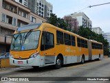 Companhia Carris Porto-Alegrense 0823 na cidade de Porto Alegre, Rio Grande do Sul, Brasil, por Eduardo Rodrigues. Número da foto: #12378849.