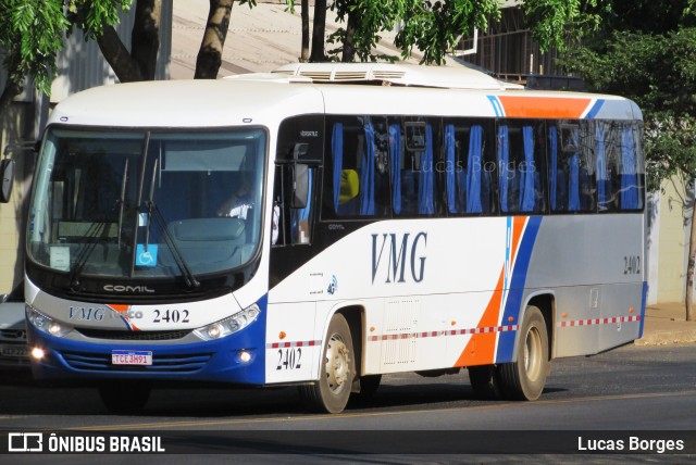 VMG - Viação Minas Gerais 2402 na cidade de Araxá, Minas Gerais, Brasil, por Lucas Borges . Número da foto: #12448246.