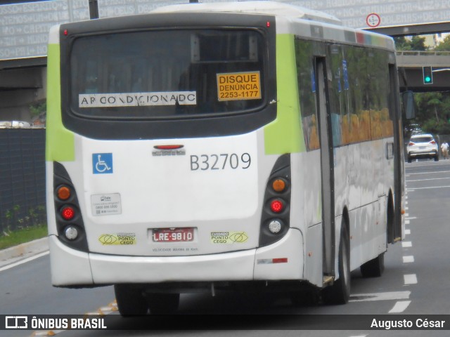 Viação Pavunense B32709 na cidade de Rio de Janeiro, Rio de Janeiro, Brasil, por Augusto César. Número da foto: #12449948.
