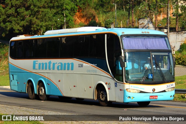 Emtram 3230 na cidade de Barra do Piraí, Rio de Janeiro, Brasil, por Paulo Henrique Pereira Borges. Número da foto: #12448800.