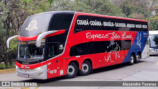 Expresso São Luiz 9070 na cidade de São Paulo, São Paulo, Brasil, por Alexandre Tavares. Número da foto: #12448848.