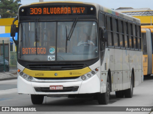 Real Auto Ônibus A41238 na cidade de Rio de Janeiro, Rio de Janeiro, Brasil, por Augusto César. Número da foto: #12381698.