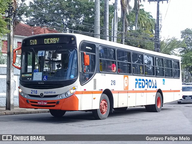 Empresa Pedrosa 218 na cidade de Recife, Pernambuco, Brasil, por Gustavo Felipe Melo. Número da foto: #12381280.