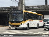 Empresa Metropolitana 749 na cidade de Recife, Pernambuco, Brasil, por Victor Alves. Número da foto: #:id.