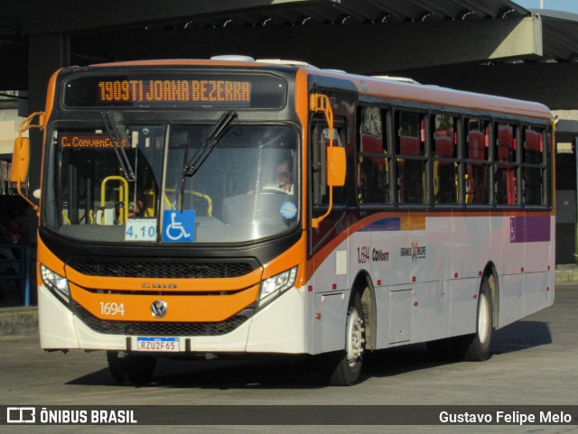 Itamaracá Transportes 1.694 na cidade de Recife, Pernambuco, Brasil, por Gustavo Felipe Melo. Número da foto: #12390212.