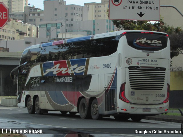 Arte Transportes e Turismo 24000 na cidade de Belo Horizonte, Minas Gerais, Brasil, por Douglas Célio Brandao. Número da foto: #12392607.